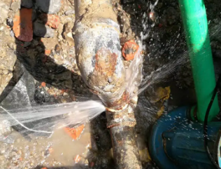 班玛测漏水公司电话